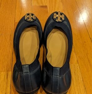 Tory birch ballet flats never worn